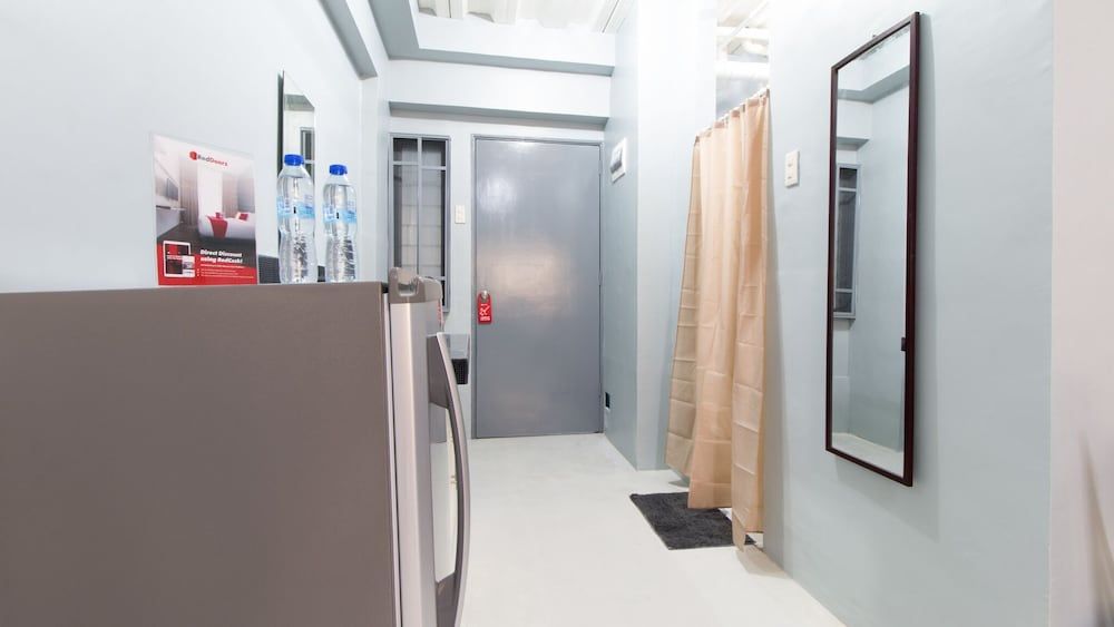 RedDoorz @ Sunfields Lipa Batangas 3