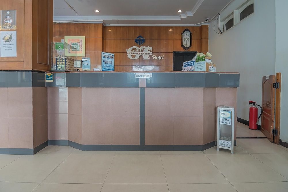 RedDoorz Syariah @ Grand Taufiq Tarakan 2