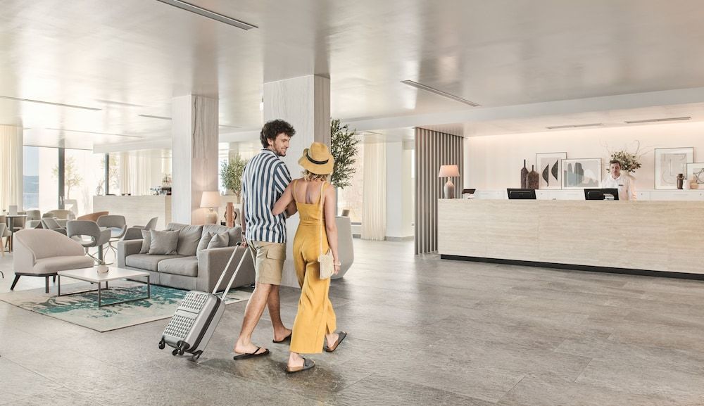 Bluesun Mala Berulia 3