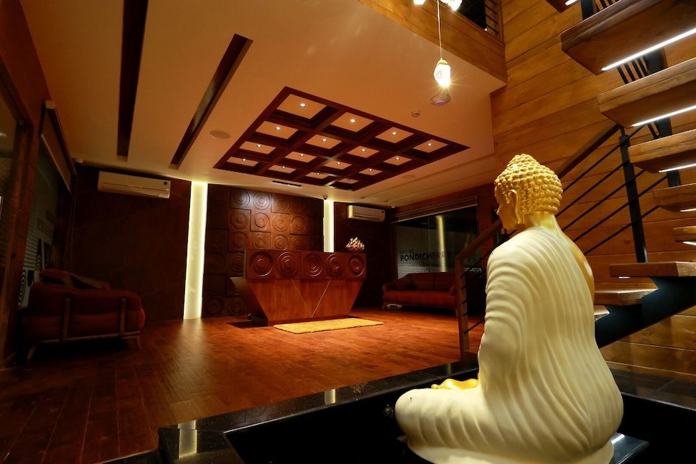 Wooden ECR Sea Resort 2