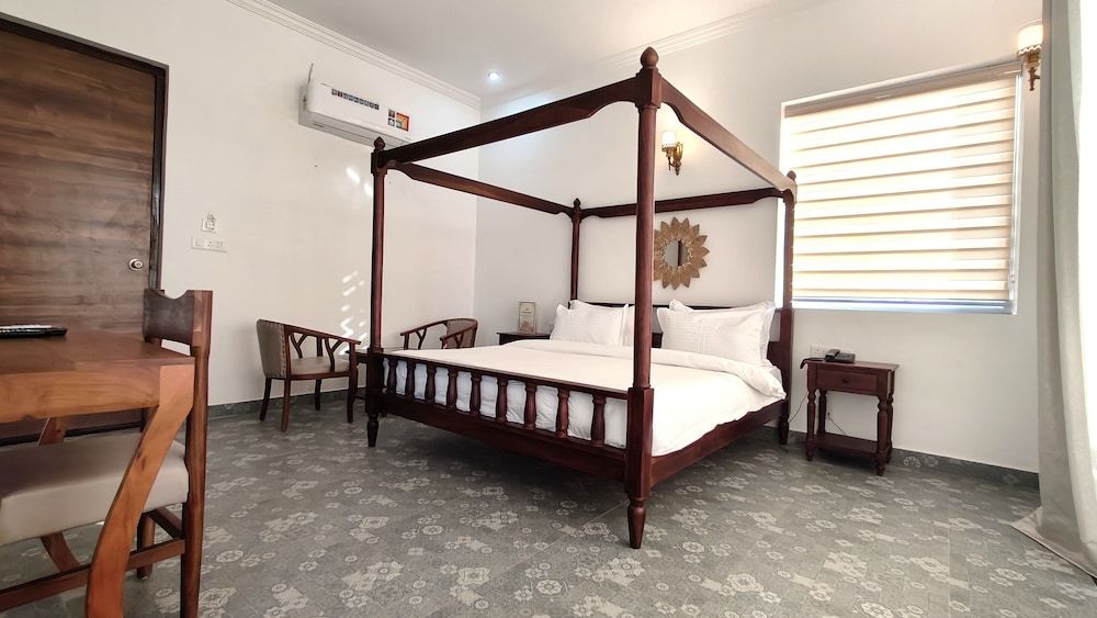 The Sky Imperial Pavoreal Jungle Resort 3