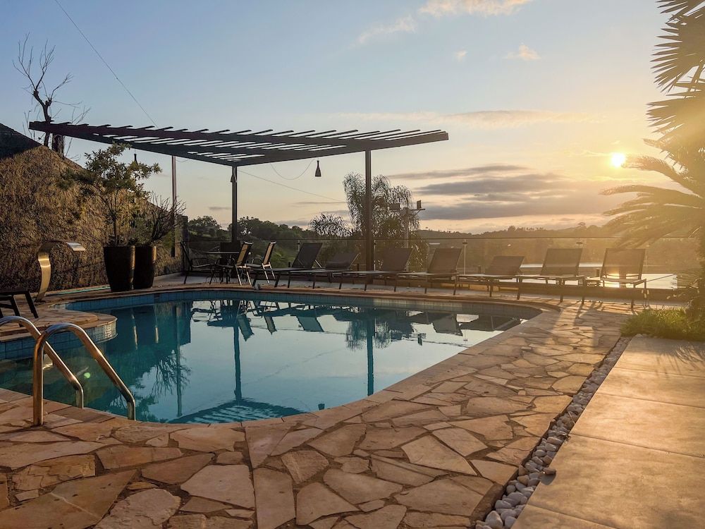 Pousada Recanto de Igaratá -1 estrellas en Igaratá