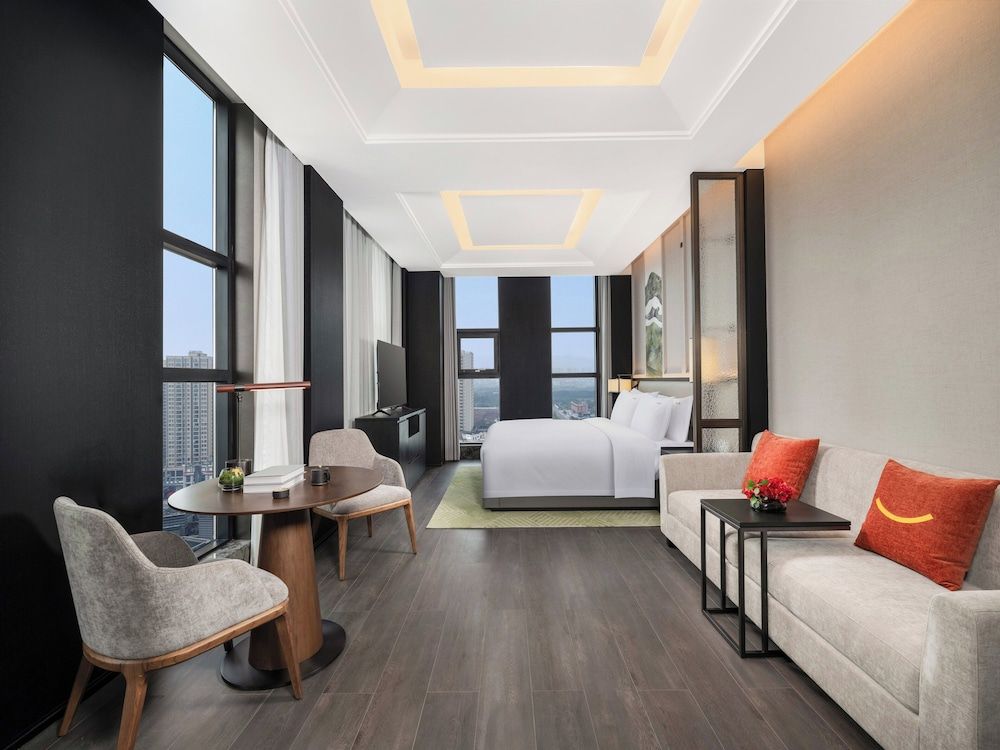 Holiday Inn Chongqing Shuangfu by IHG 3