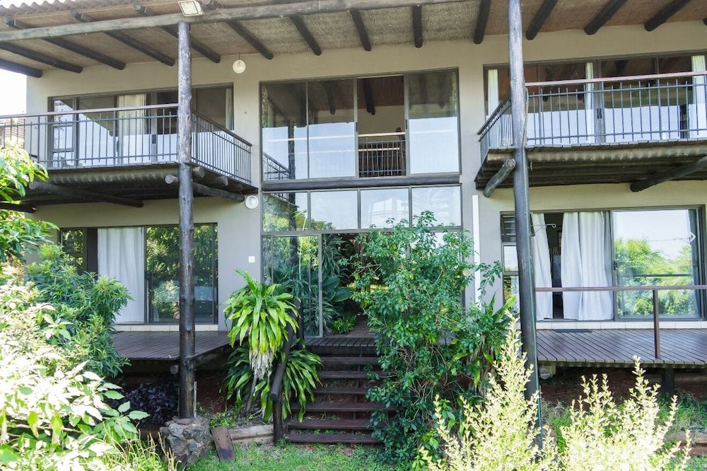 The Tropical Hut Lodges -1 estrellas en Mtunzini