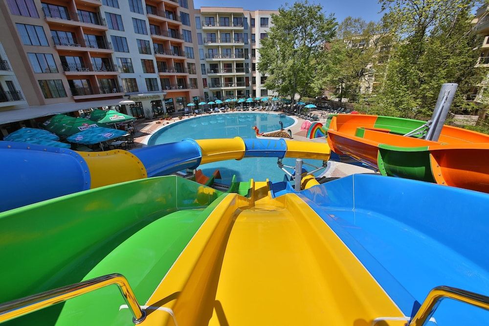Prestige Hotel and Aquapark 4 estrellas en Golden Sands