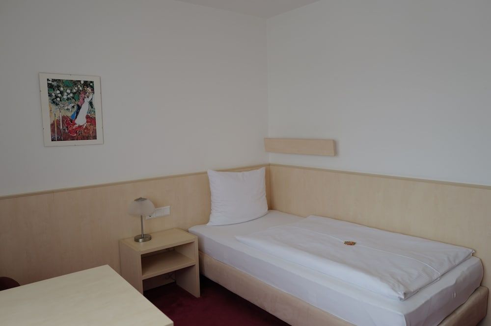 Hotel Am Bad -1 étoiles à Esslingen am Neckar