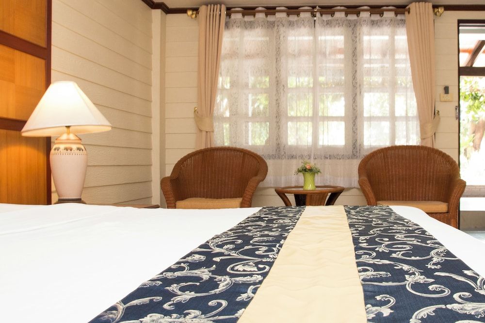 S Lodge Pattaya (formally known as Sabai Lodge) 2