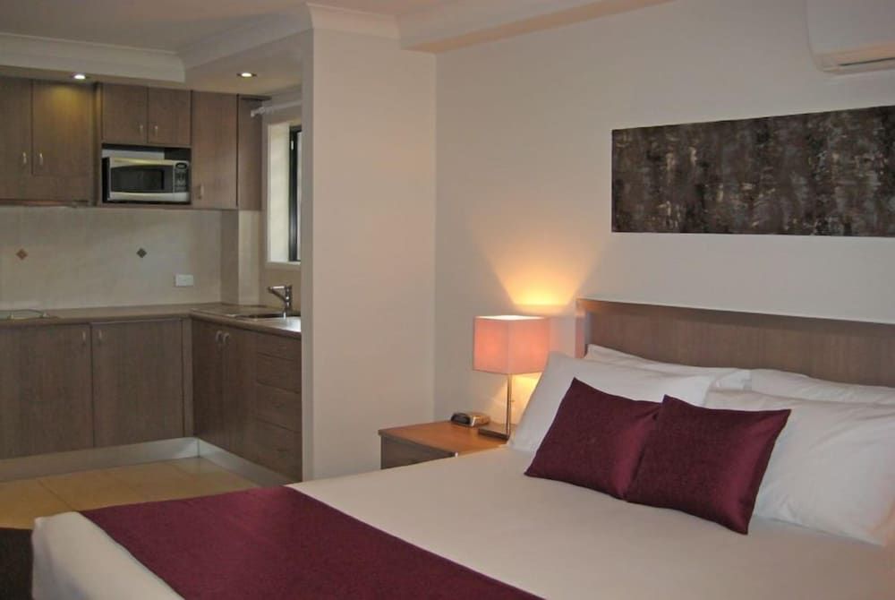 Johnson Road Motel 2