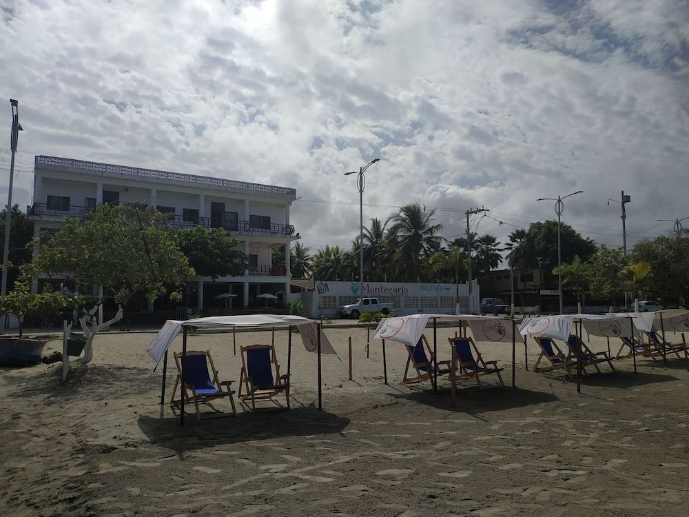 Hotel Montecarlo 2 estrellas en Tolú