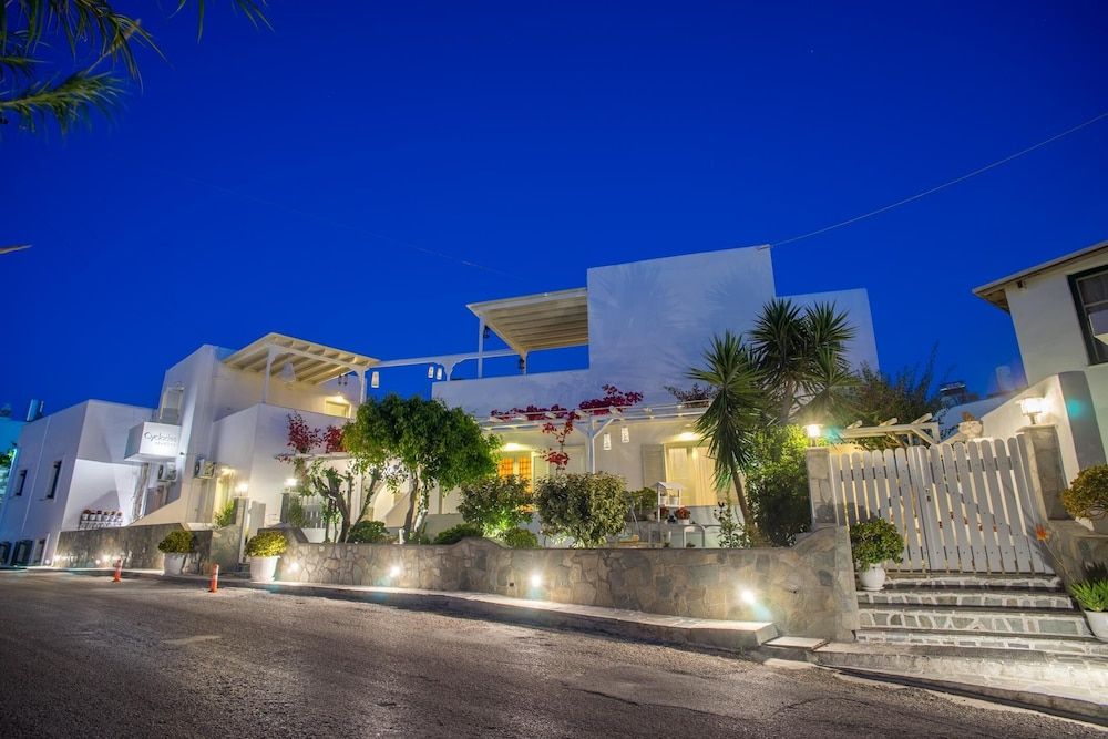 Cyclades Studios - Paros 1