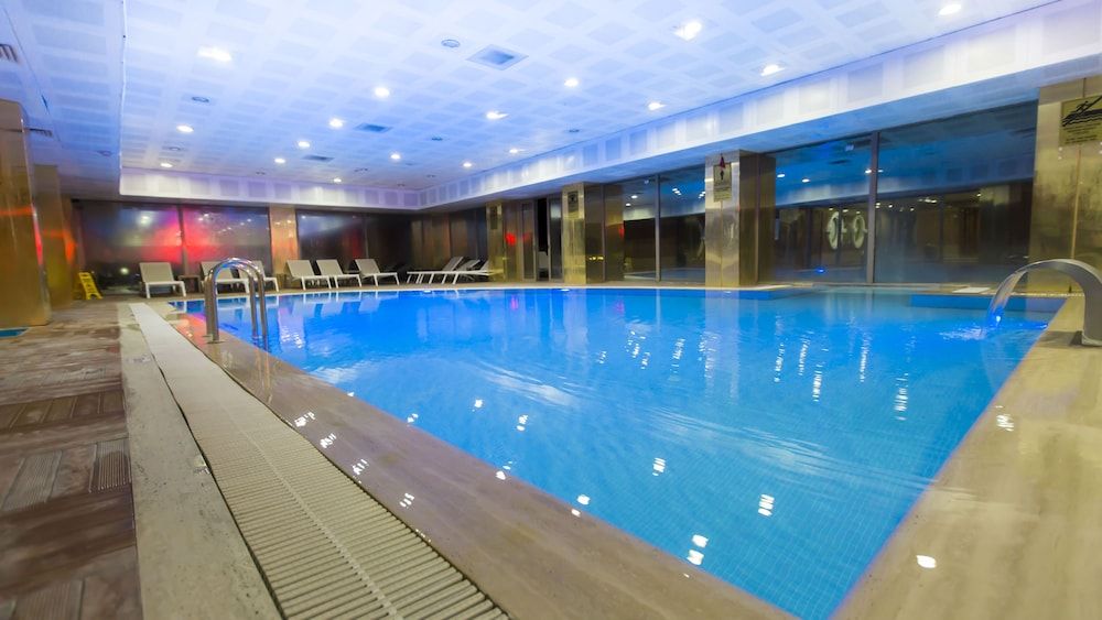 Sarot Termal Park Resort & Spa - Halal Hotel -1 estrellas en Bolu