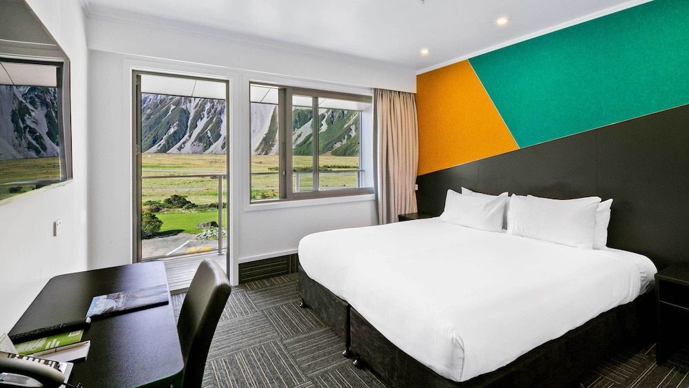 Mt Cook Lodge & Motels 2