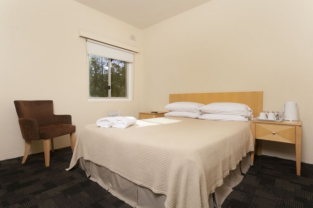 Shortland Budget Accommodation 2