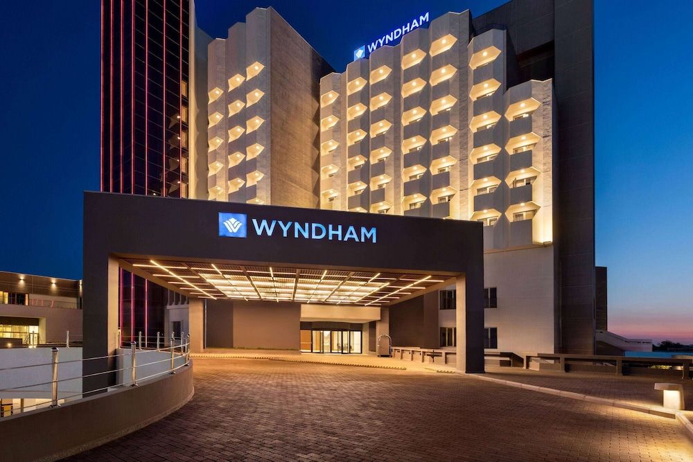 WYNDHAM BUKHARA -1 estrelas em Bucara