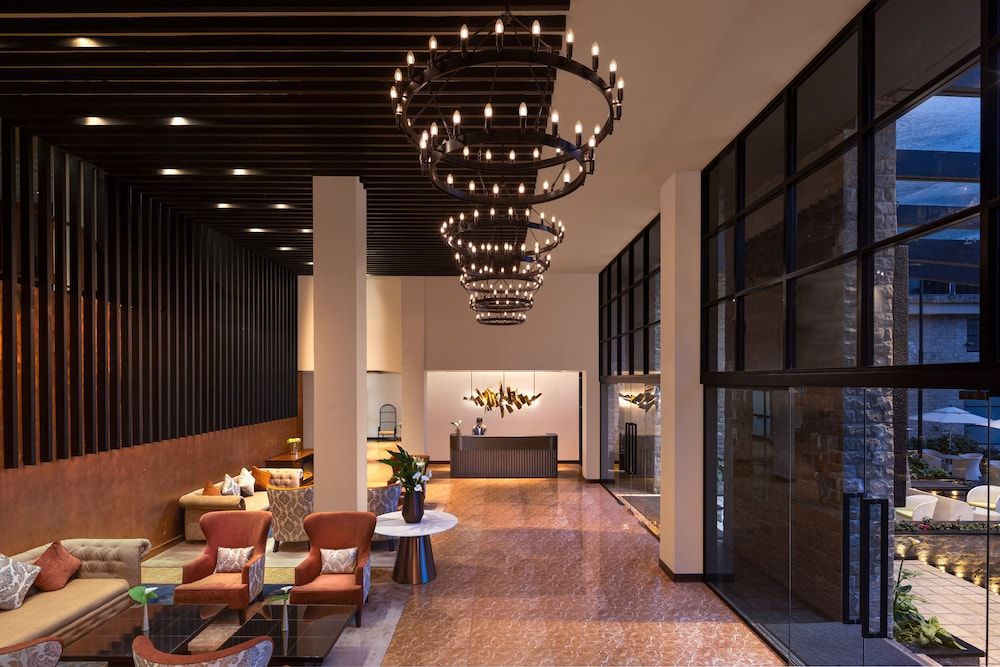 The Golden Ridge Hotel 3