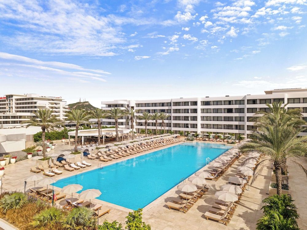 THE RIF AT MANGROVE BEACH CORENDON CURACAO CURIO COLLECTION BY HILTON 5 estrelas em Willemstad