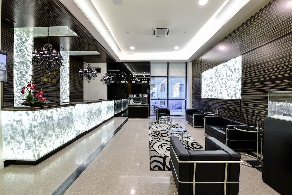 Opera Suite Hotel 2