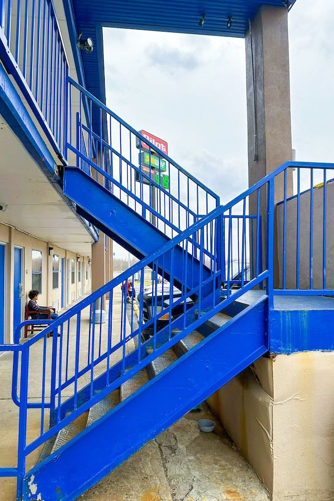 Happy Stay Inn Madisonville I-69 By OYO 3