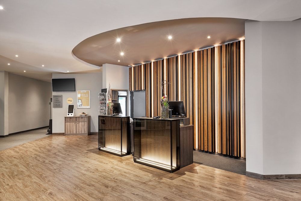 H+ Hotel Köln Hürth 2