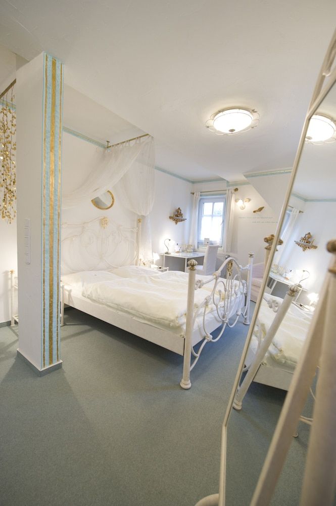 Hotel Goldflair am Rathaus 3 estrelas em Korbach