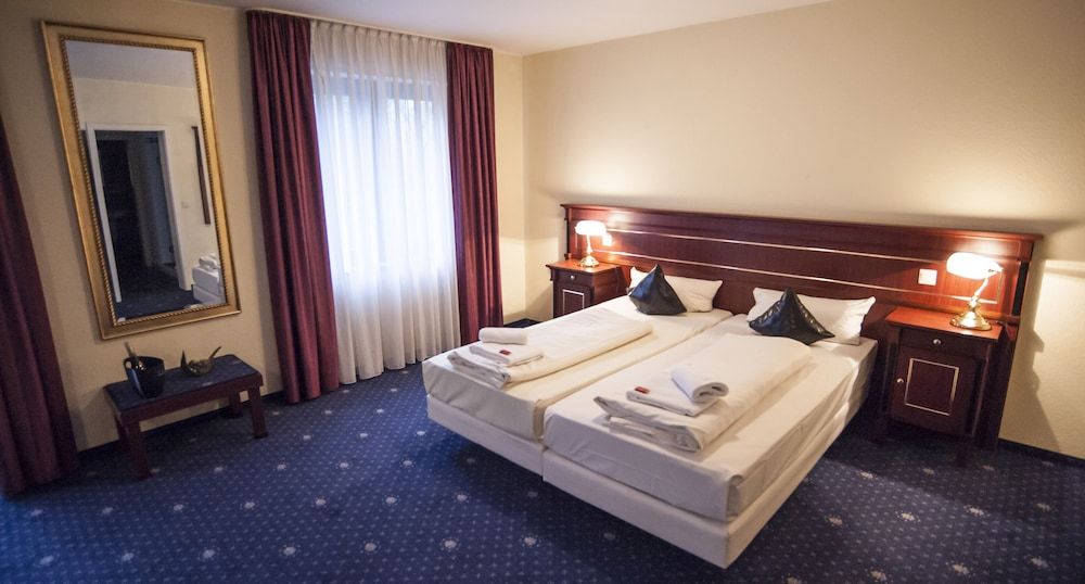 Home Hotel Haan -1 stelle a Haan