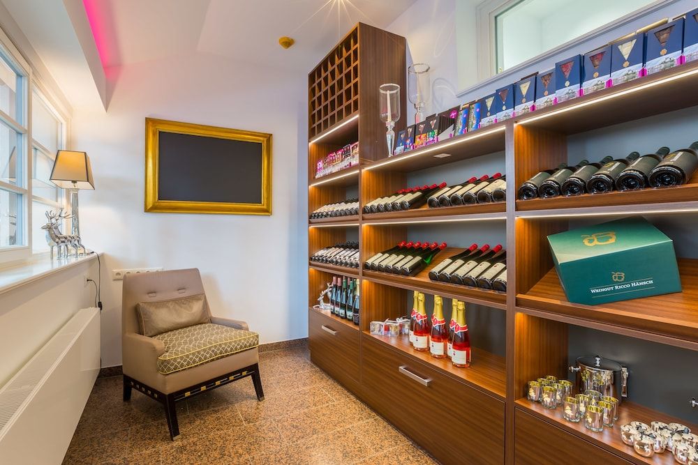 Romantik Hotel Burgkeller & Residenz Kerstinghaus 2