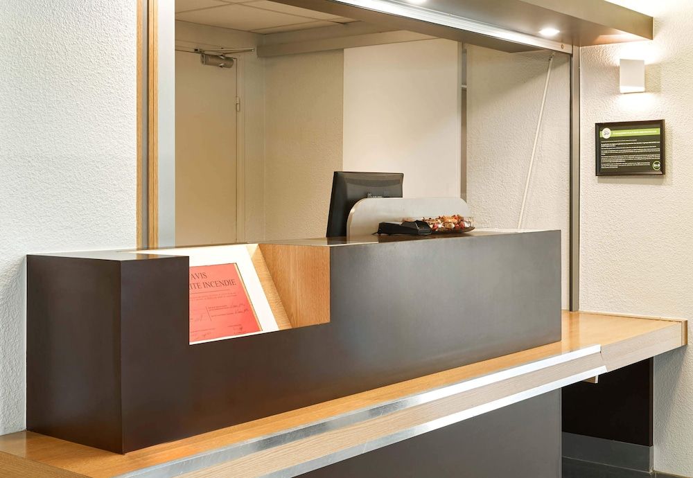 B&B HOTEL Montlhéry 2