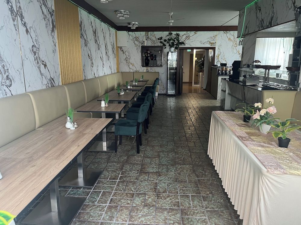 Hotel Garni Elsenztal 3