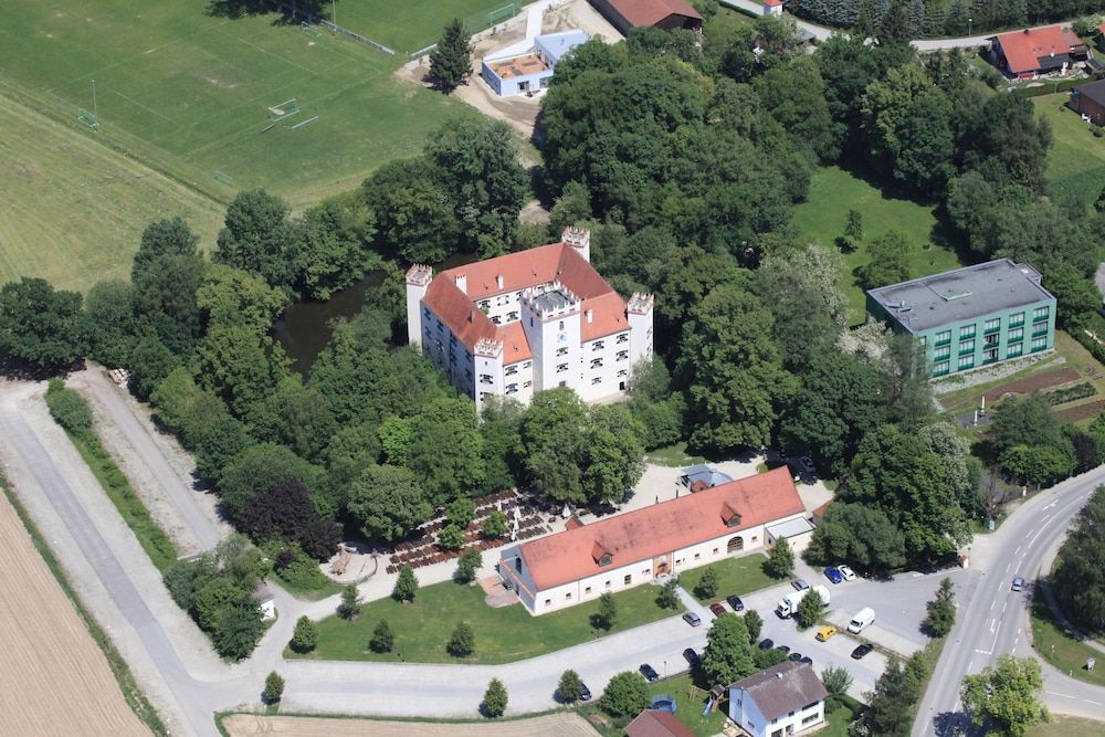 Schlossparkhotel Mariakirchen 4 estrelas em Arnstorf