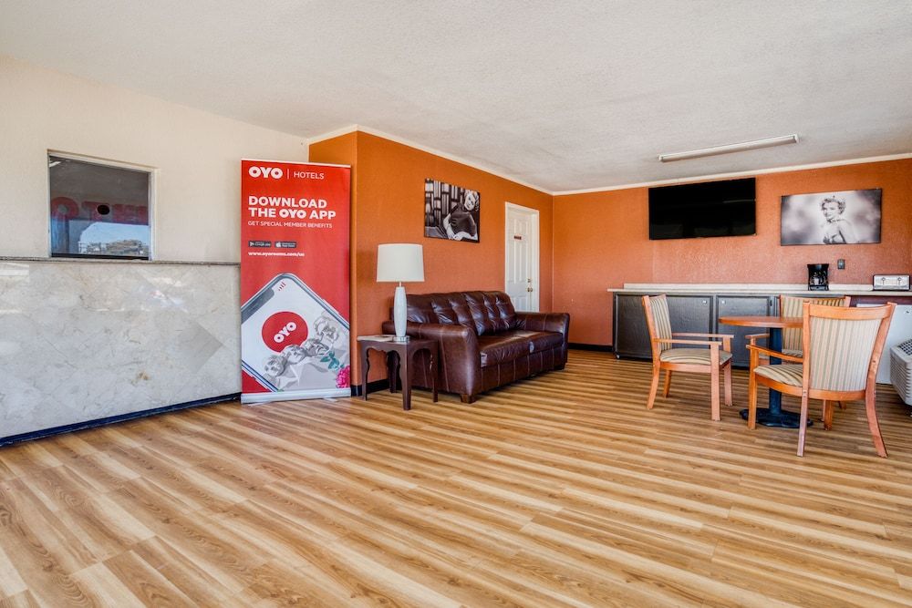 OYO Hotel Waco University Area/ I-35 3