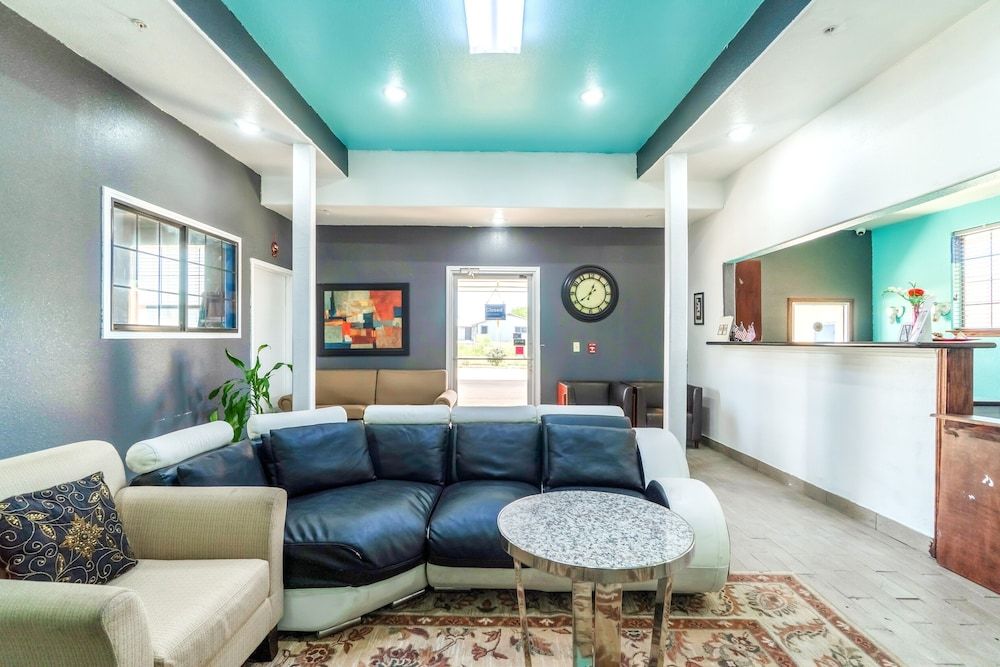 Atria Extended Stays By OYO Jourdanton 2