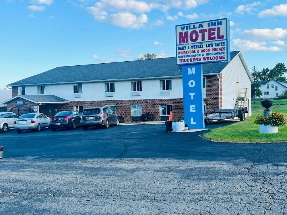 Villa Inn Motel 3
