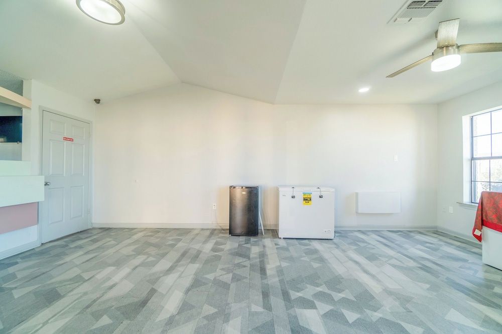 Pleasanton Executive Inn By OYO 3