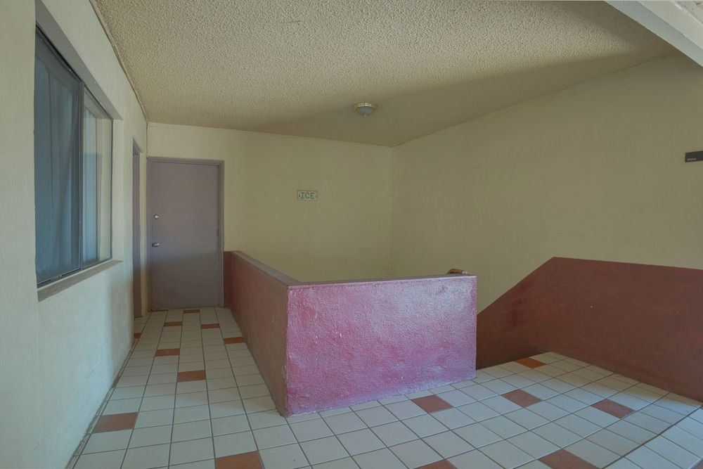 Royal Holiday Motel By Belvilla Gallup I-40 2