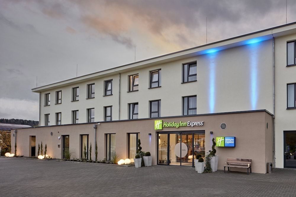 Holiday Inn Express Merzig -1 estrelas em Merzig