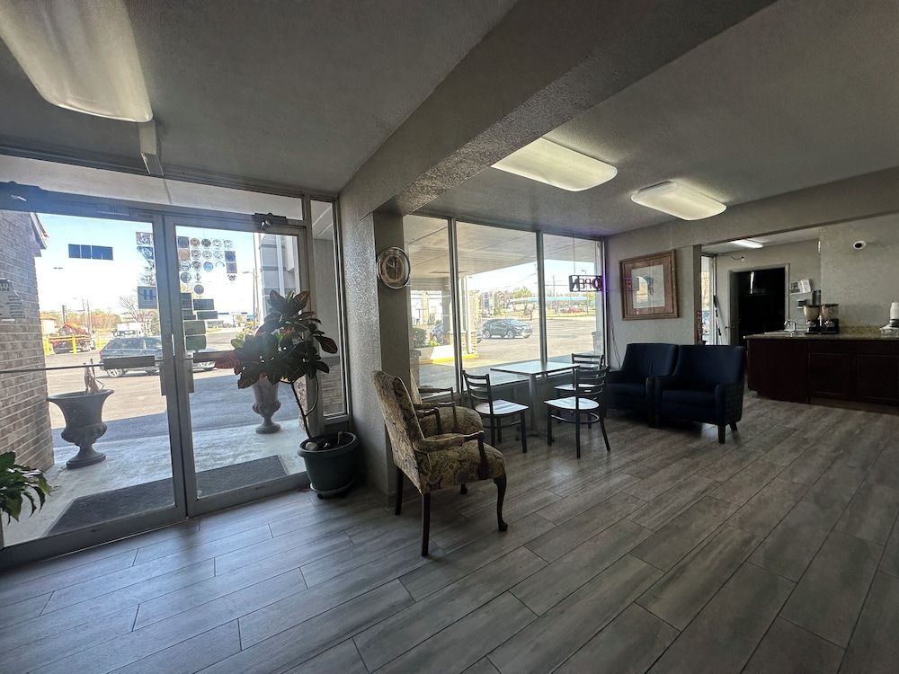 Executive Inn Locust Grove by Capital O 2