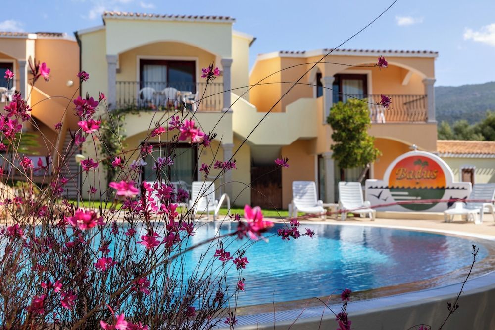 Badus -1 estrellas en Badesi