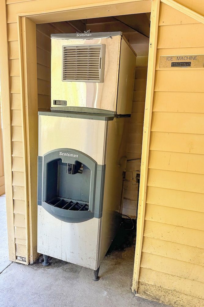 Bonita Lakes Inn by Capital O Meridian I20 2