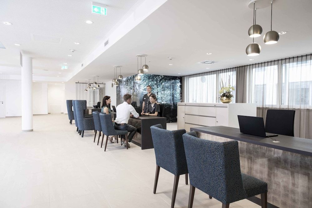 NUHR Medical - Hotel & Restaurant 2