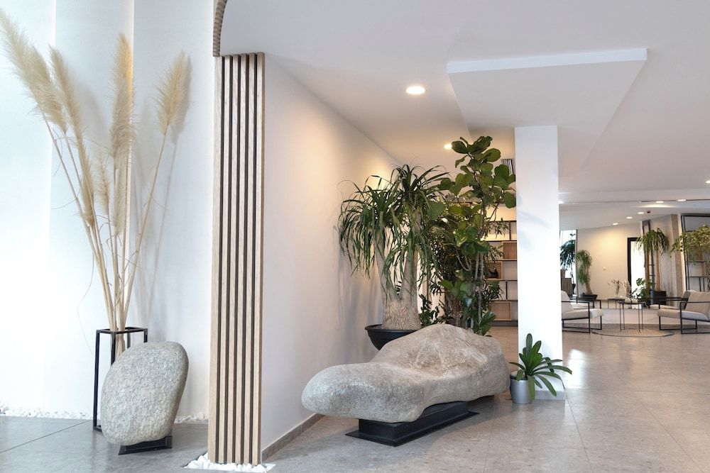 Azur Premium Resort -1 étoiles à Saints-Constantin-et-Hélène