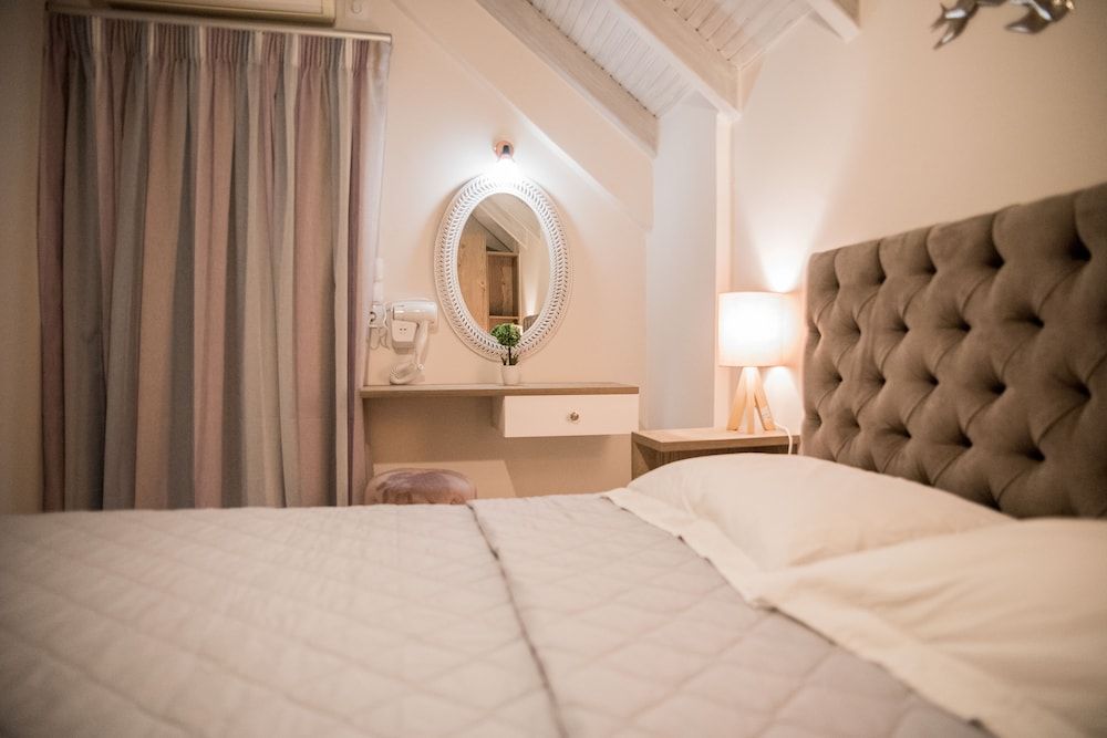 Koukos Loft Apartments 3