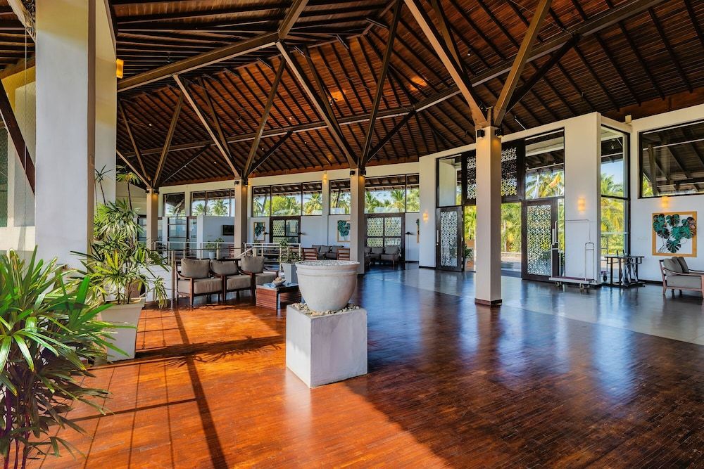 The Calm Resort & Spa 3