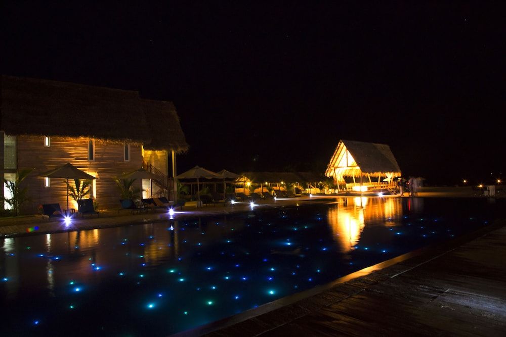 Maalu Maalu Resort & Spa 3