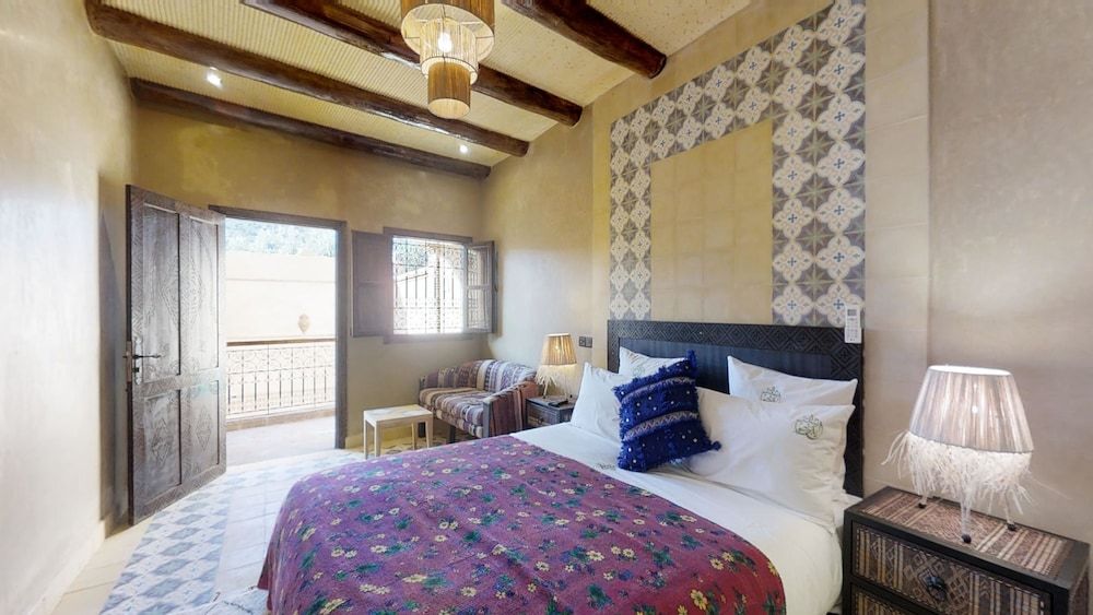 Farm Lodge Ikalimo 3