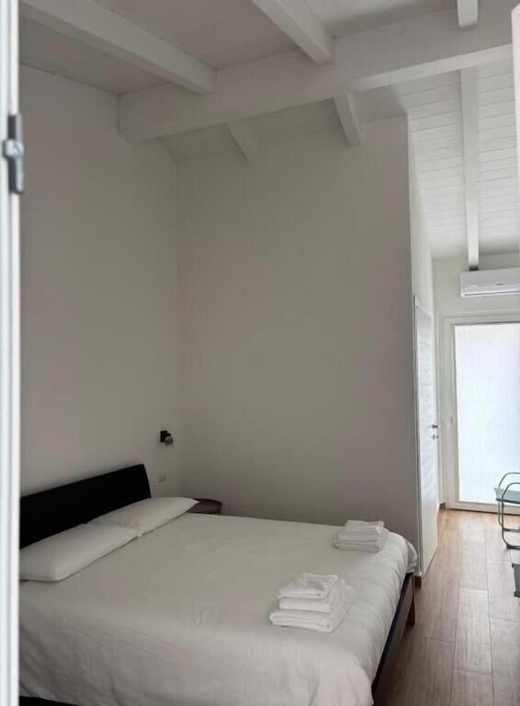 Domo IL Tramonto Giba 3