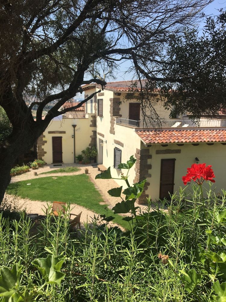 Artemisia Sardegna -1 estrelas em Tergu