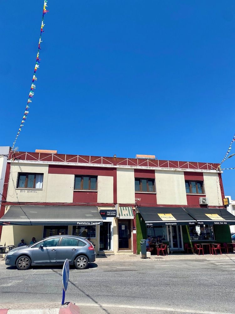 Eco Hostel - Tribo da Praia -1 estrelas em Ferrel