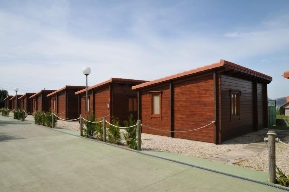 Bungalows Sol e Mar -1 estrellas en Hío