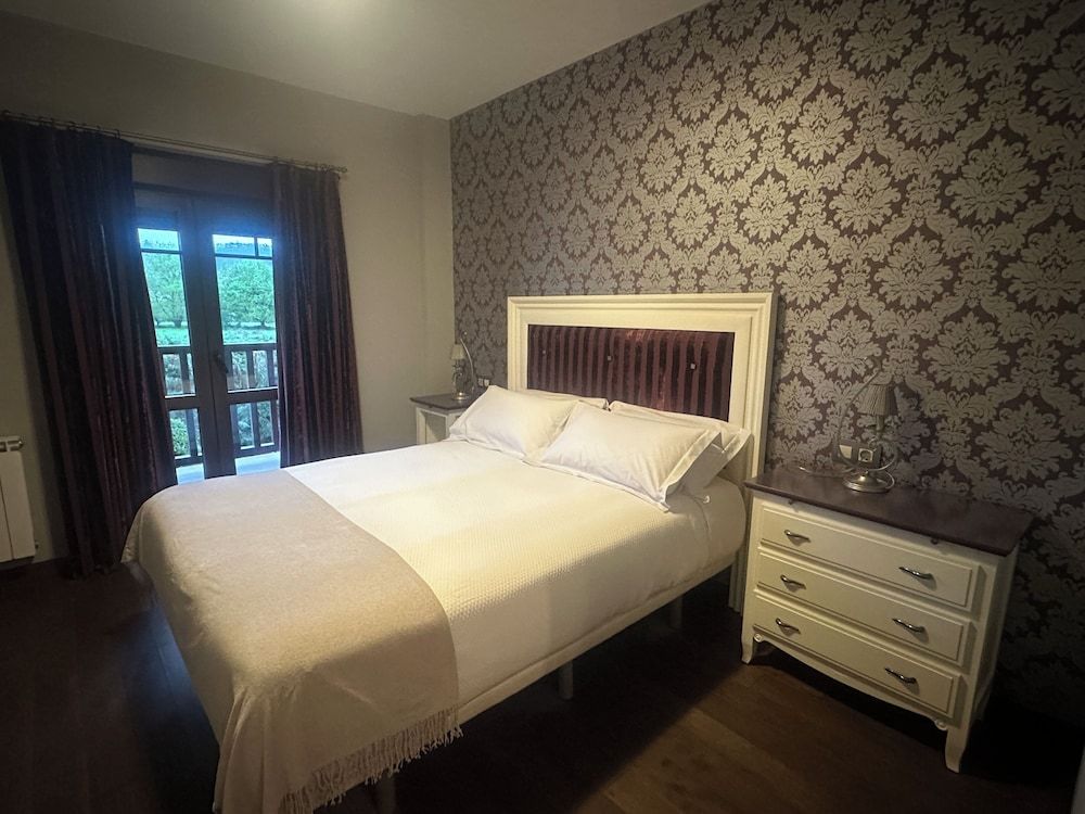 Hospedería Rural Santa Cruz -1 estrelas em Socobio