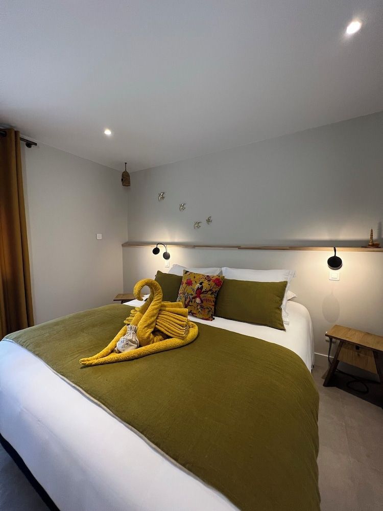 Le Petit Hotel De Pianottoli Caldarello 2